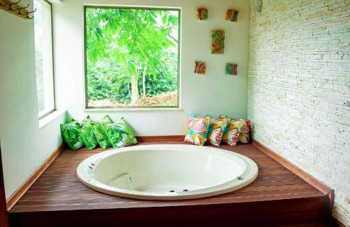 Fazendinha Nossa Senhora da Medalha Milagrosa - Foto 26