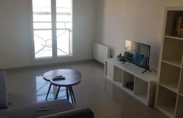 Appartement en duplex, proche du centre ville, parking privé - Foto 4