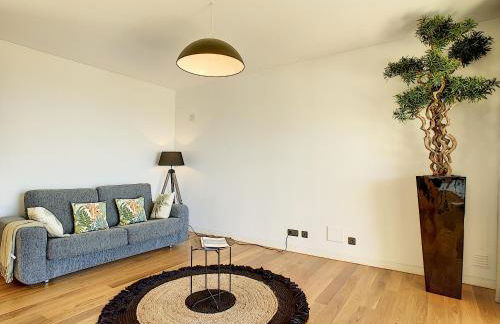 Villa Vitoria - by LovelyStay - Foto 11