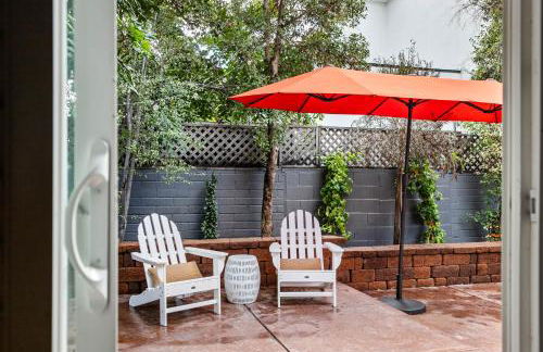 Cozy 3BR Steps to Dining & Attractions - Foto 15