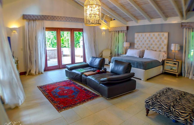 5-star Villa for Rent in Moroccan-style at Casa de Campo - Large Pool Jacuzzi Staff - Photo 26