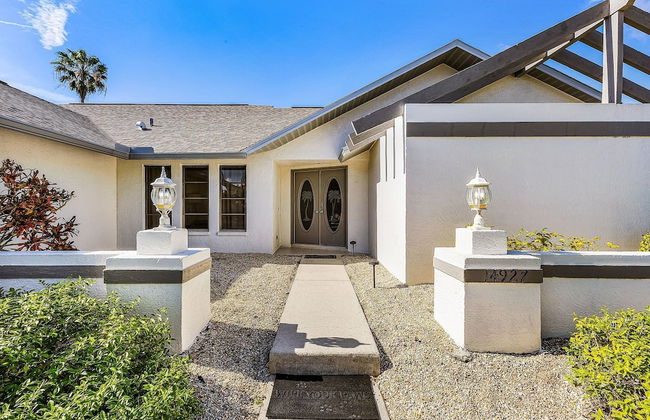 Beautiful Private Pool Home In-between Fort Myers Beach And Sanibel Island 3 Bedroom Home by RedAwning - Photo 24