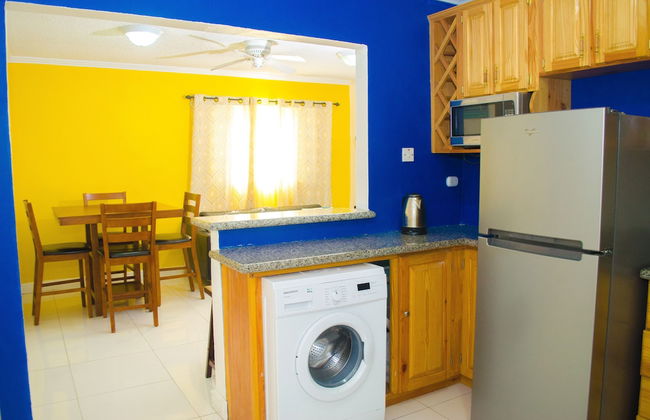 Centrally located Oakland Guest Apartment II - Photo 14