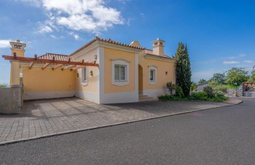 Villa Bougainvillea Palheiro Village by Holiday Rental Madeira - Foto 73