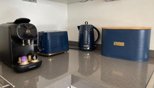 By the Bridge by Toppo - Foto 3