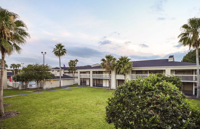 Entire Studio With Free Shuttle to Disney - Foto 62