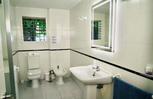 Estudio adosado con jardín y parking privado - Photo 29