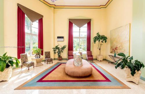 South Beach Paradise Jr Suite next to Convention Center - Foto 12