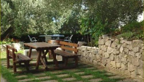 Apartments Vrisika-family apartment - Foto 5, Garden