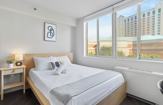 Metro-Friendly DC Apartments - Photo 38