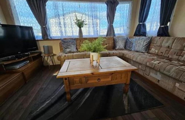 Lovely 3 bed With Balcony and Ramp - Foto 3