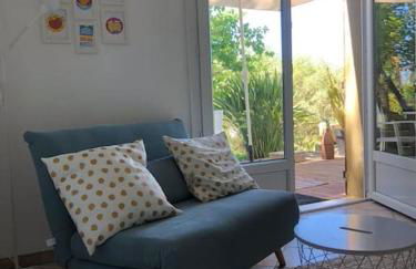 T2 - Rez de Jardin, proche de la mer - Foto 4