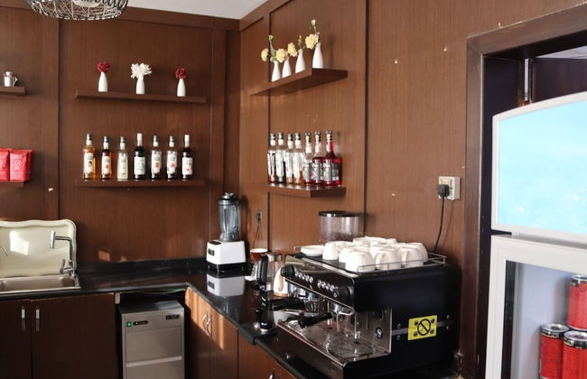 Crown City Hotel - Foto 47