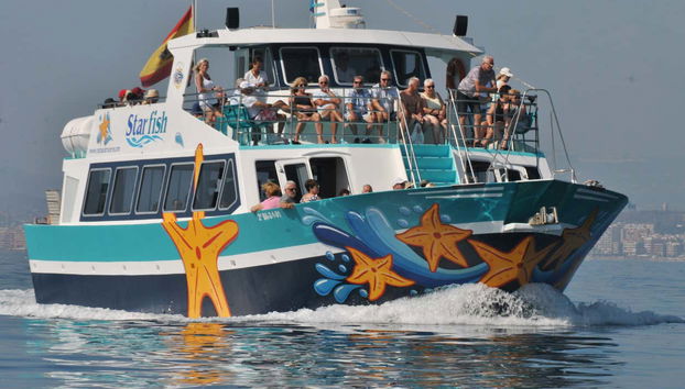 Navegando en ferry por la Costa del Sol