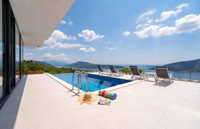 Pool Villa Luxoria Trebesin - Photo 26