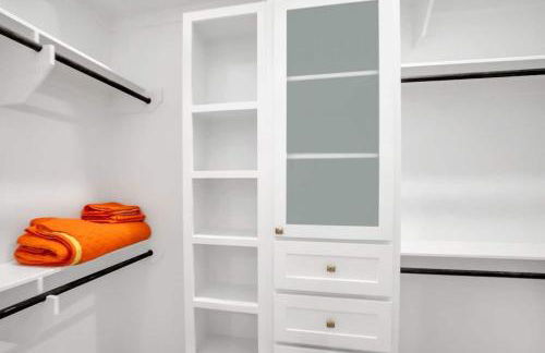 Luxurious Family-friendly Oasis with Laguna Views - Foto 27