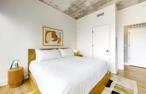 Luxe High Rise off of Rainey St - Foto 14