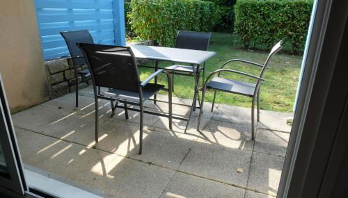 PORT LA FORET T2 avec jardin 300m de la plage - Foto 3, Garden, Garden view