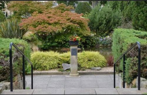 Exclusive Private double room, en-suite wet room Private entrance - Photo 20