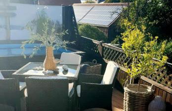 Kleines Apartement mit Dachterrasse und weitem Ausblick - Foto 6