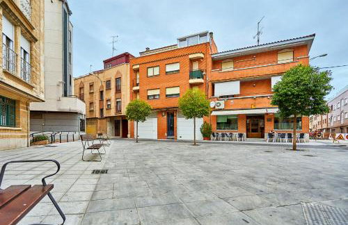 VUT Plaza Florida - Parking gratis - Foto 6