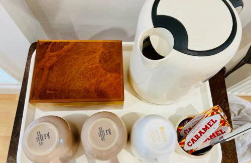 Apartment with own entrance & terrace on West Hill - Foto 10