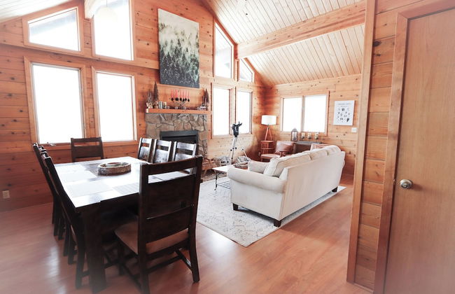 Lookout Lodge An Extraordinary Escape for 10! - Photo 17