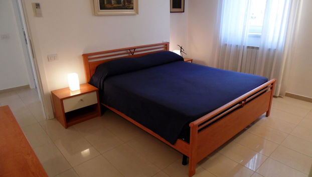 Fabulous Villa in Barasso near Lake - Photo 2