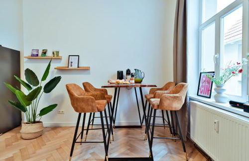 Luxus Apartments - Perfekt für Familien & Gruppen - Zentrale Lage & Parkplatz - Foto 13