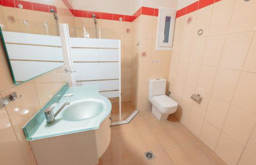 Melina Luxury Suites, Seaside Nests in Kourouta - Foto 43