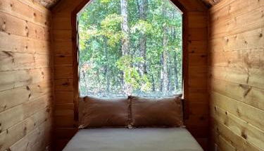 Jasper Tiny Home Hideaway with Wood-Burning Hot Tubs - Foto 3