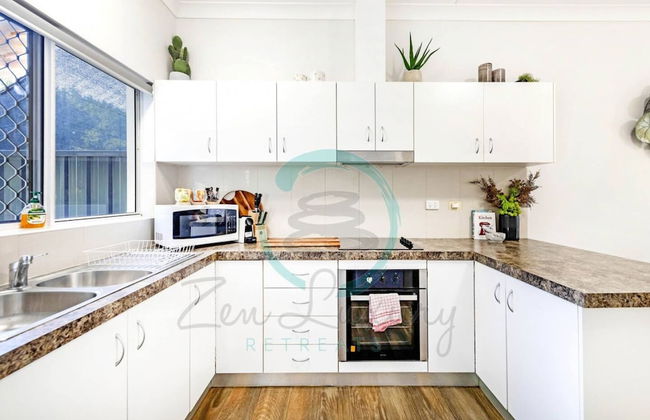 Zen Hideaway Cozy 2BR Haven Office Dual Patio - Foto 3