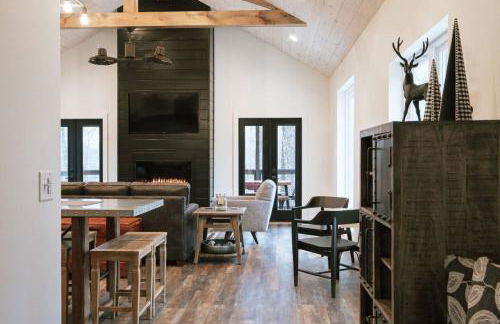 Hot-Tub Wifi Fireplace - Honeysuckle Bridge - Foto 10