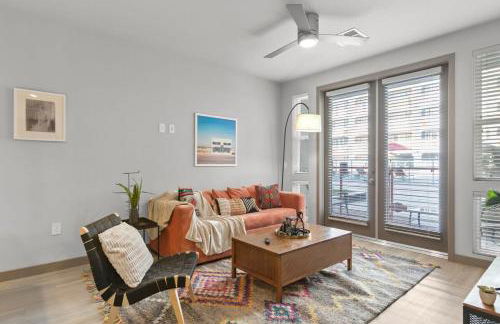 Cozysuites PHX RORO Gym, Pool, Pets, Parking! #5 - Foto 1