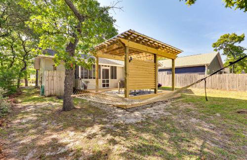 Oak Island Cottage Minutes to Long Beach! - Foto 22