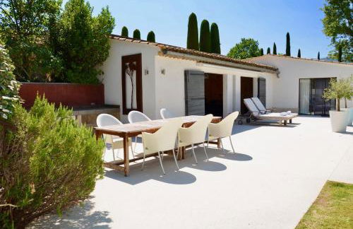 maison bertuli Oliviers Aircon, heated saltwater Pool, 2 Bedrooms - Foto 32