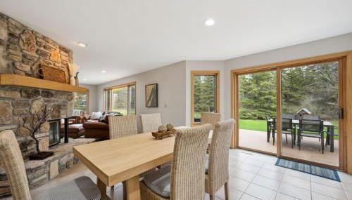 Cherry Hill - Minutes to Downtown! Hot Tub, Spacious Yard & Dogs OK! - Foto 4