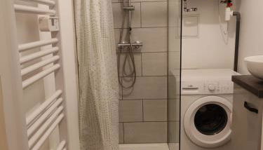 Cosy appartement calme et tout équipé idéal seul ou en couple - Foto 4, towels, Shower