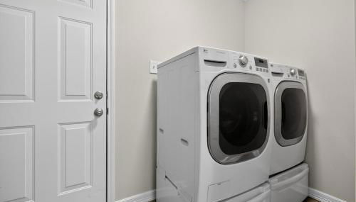 Stylish and Cozy 4BR Home in Houston, Sleeps 9 - Foto 2