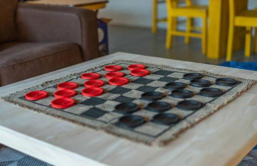 Fully Stocked Cabin Retreat w/ Game Room & Pond! - Foto 24