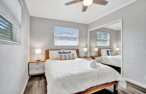 New! Waterfront Heated Pool & Jacuzzi 2 mi to Beach - Fishing Pier Relaxing SPA & Hammock - Photo 45