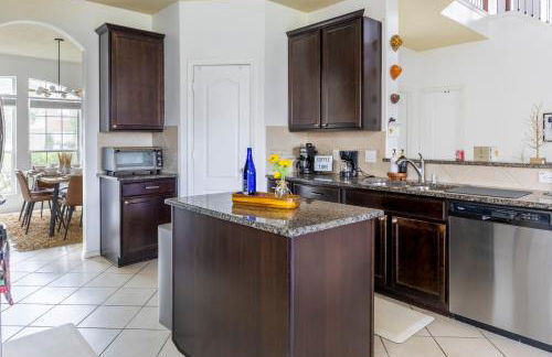 5BR BIG Home in Tomball, Game Room 10 pax - Foto 24