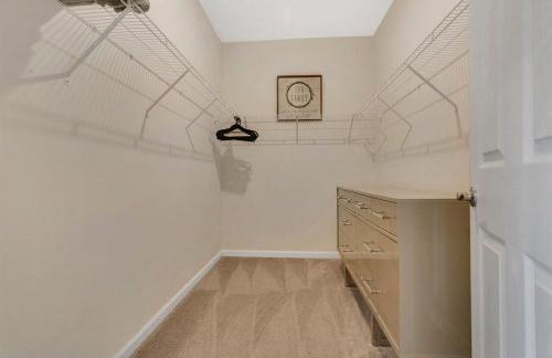 Stylish 5-Bedroom Villa - Perfect Disney Getaway! - Foto 28