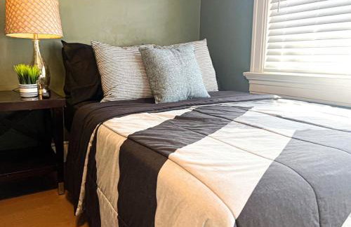 Sleeps up to 20 in Dayton with 6 Bedrooms plus 2 Full Kitchens - Foto 14