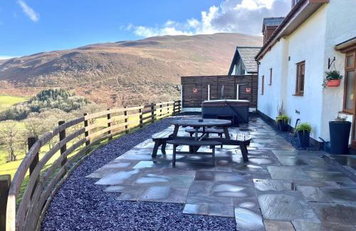 Tyn Llwyn - Foto 1