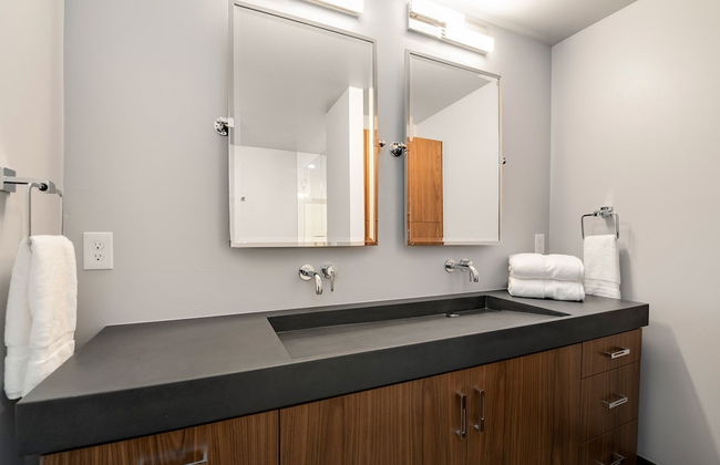 Relaxing in Paradise W Private Roof Top Deck!! - Foto 23