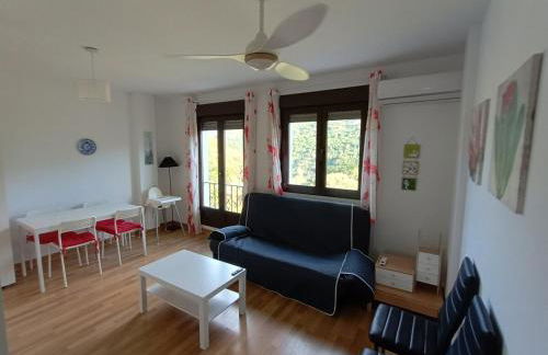 Sierra y Silencio Nómada, WIFI, Trastero y Garaje - Foto 5