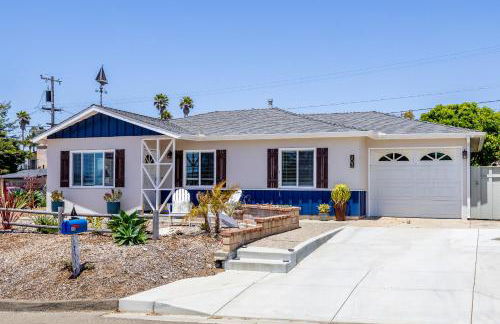 Seaside Garden Escape, A Stroll to the Beach! - Foto 49