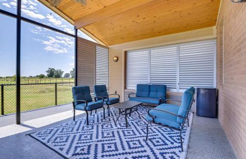 26-Acre Pilot Point Ranch Home with Pool and Mini Golf - Foto 32