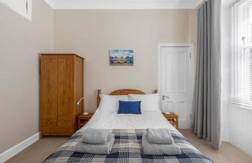 Above The Bay - Foto 3